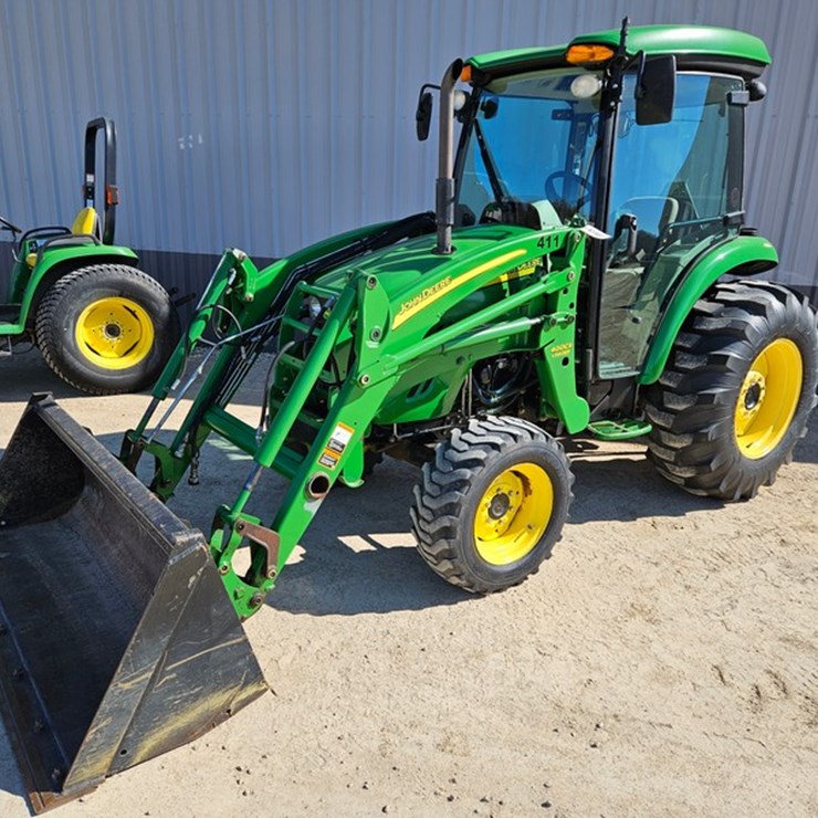 JOHN DEERE 4720