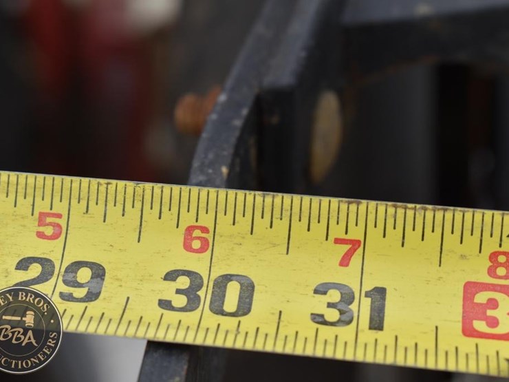 2010-case-ih-1240-image-41