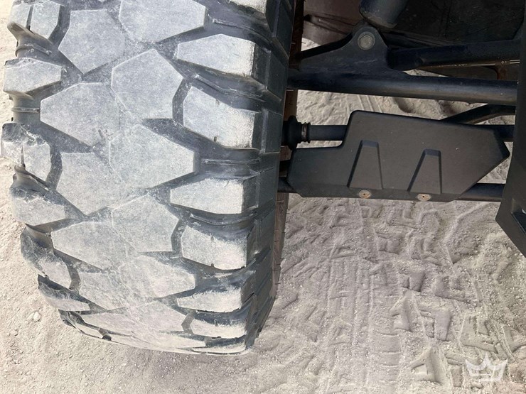 2021-bobcat-uv34-image-25