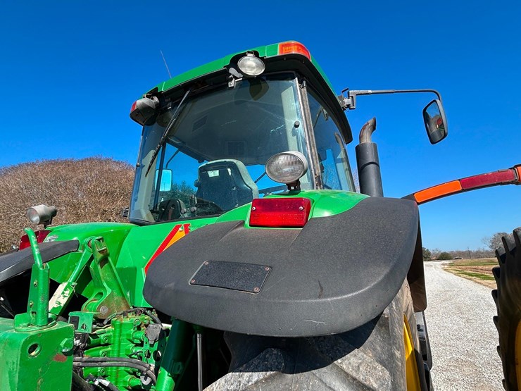 2004-john-deere-8320-image-24