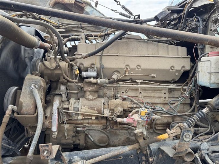 1985-ford-ltl9000-image-21