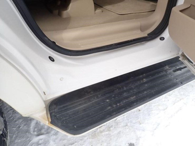 2009-lincoln-navigator-image-47