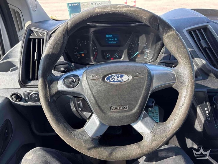 2016-ford-transit-image-14