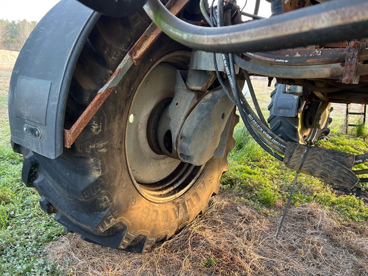 2012-ag-chem-rg1100-image-69