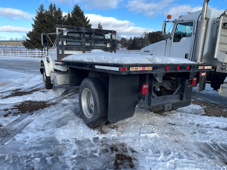 1995-ford-f750-image-3