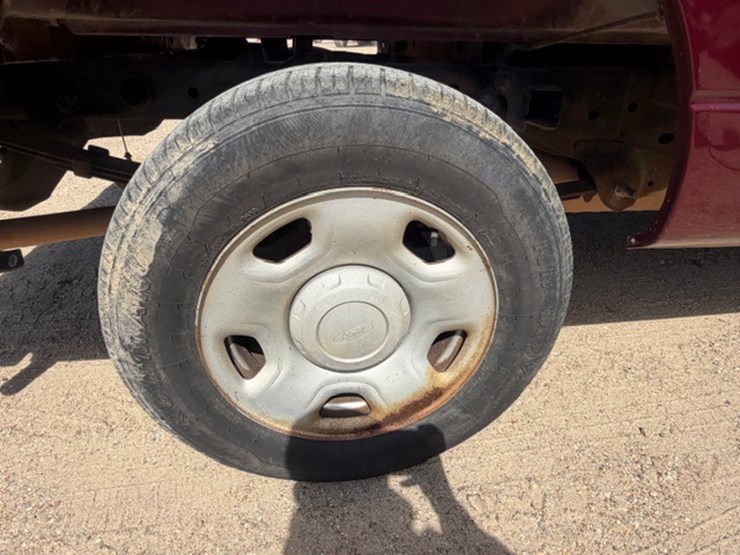 2005-ford-f150-xl-image-21