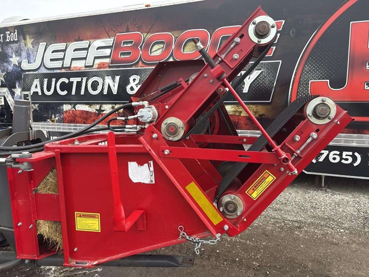 massey-ferguson-1838-image-11