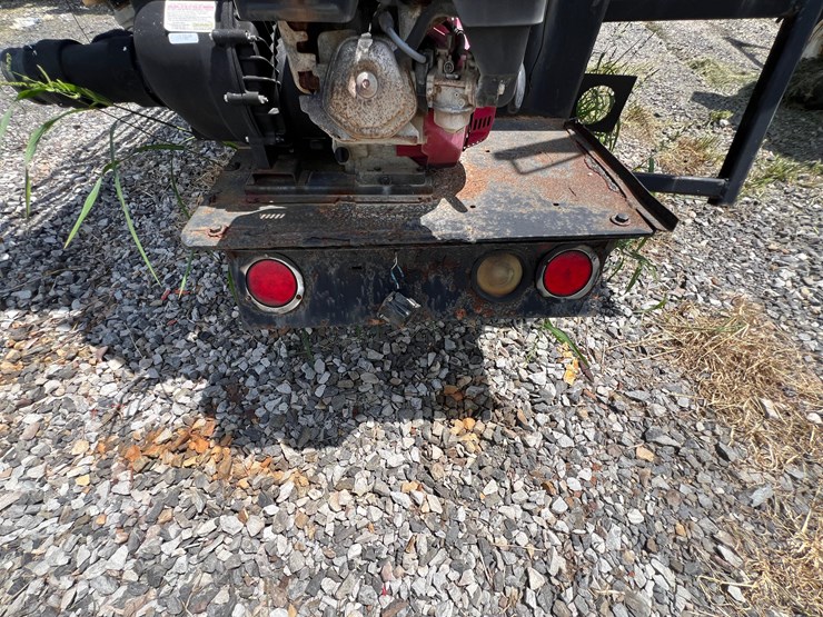 1996-international-a-image-47