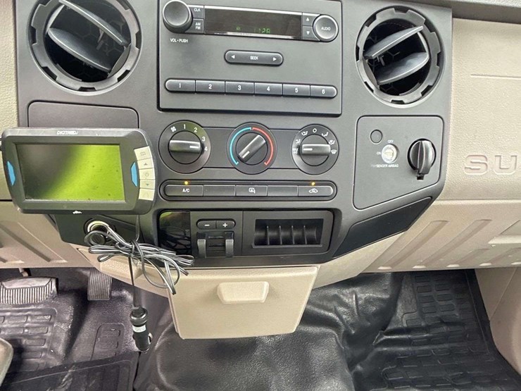 2008-ford-f250-image-18