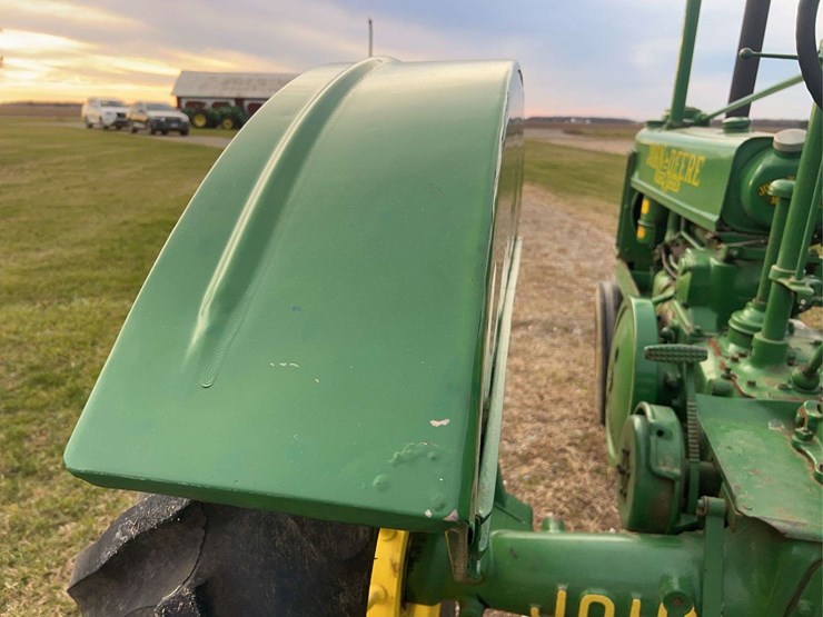 john-deere-model-b-image-51
