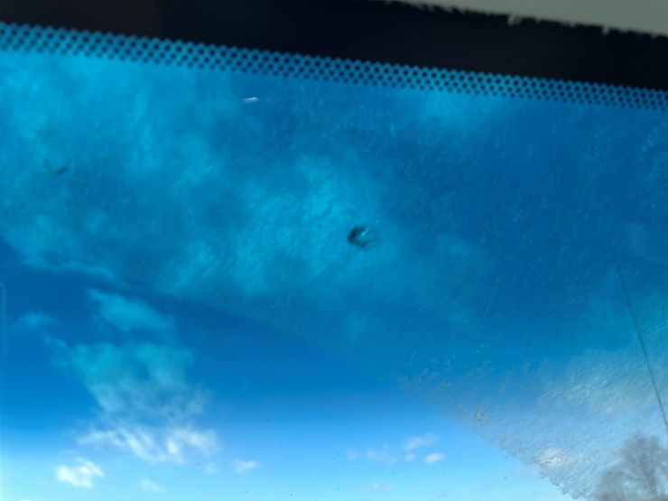 #1525-•-2012-gmc-sierra-sle-pickup-truck-(has-mn-title)-image-32