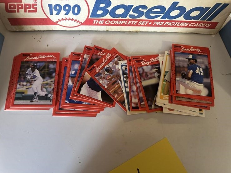 vintage-pro-baseball-card-collection-image-4