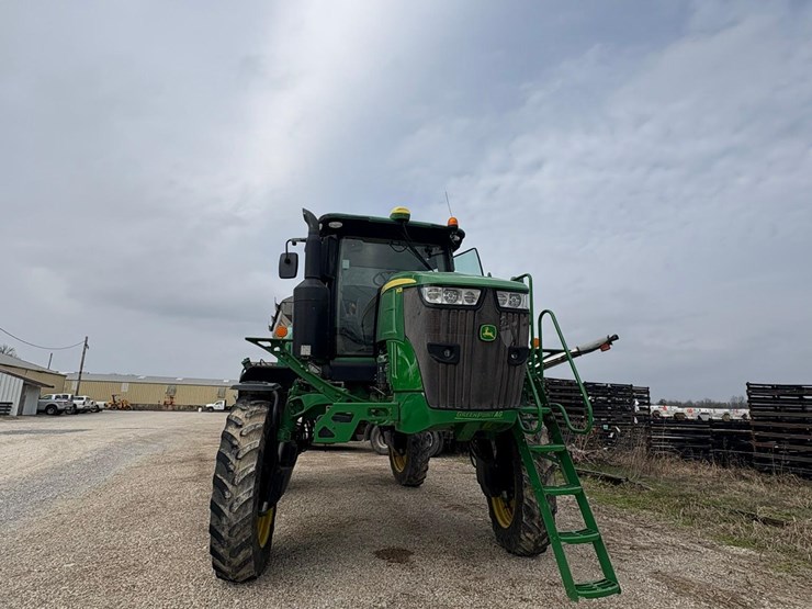 2019-john-deere-r-image-9