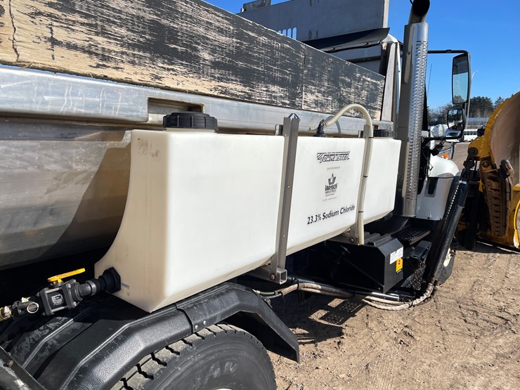 #1016-•-2007-international-plow-truck-(has-mn-title)-image-26