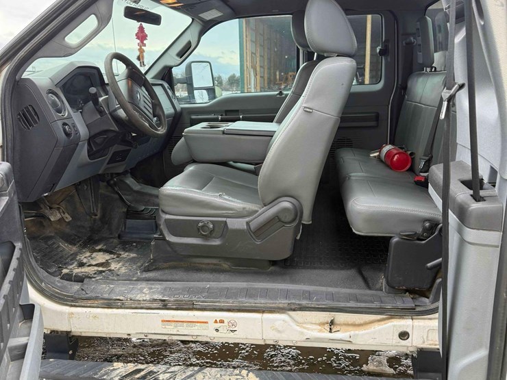 2012-ford-f450-image-10