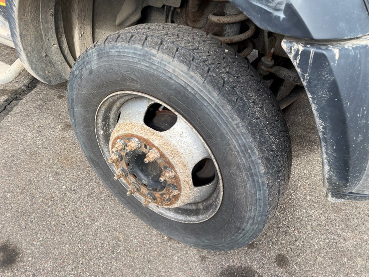 2017-dodge-ram-5500-image-58