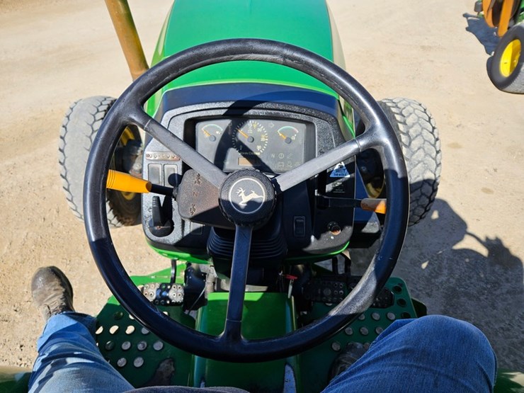 john-deere-5325-image-20