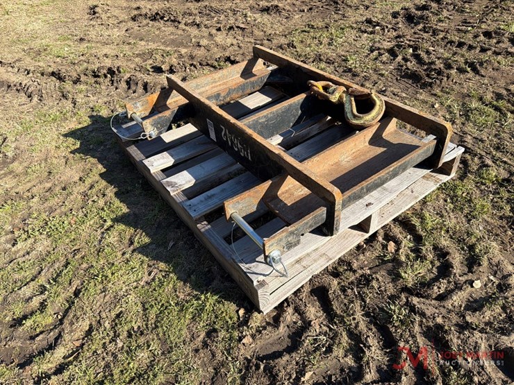 forklift-hoist-attachment-image-2