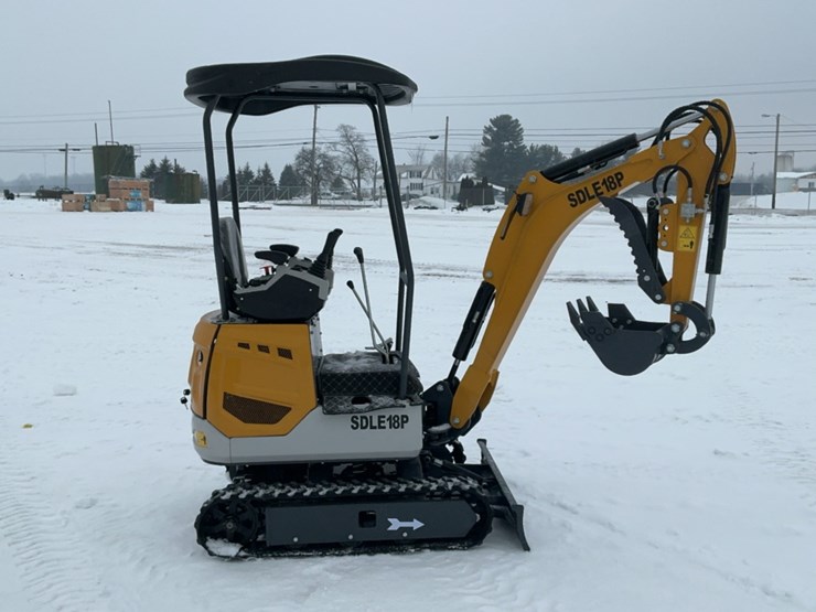 #1200-•-unused-sdlanch-ire18p-mini-hydraulic-excavator-with-pilot-operation*-image-6