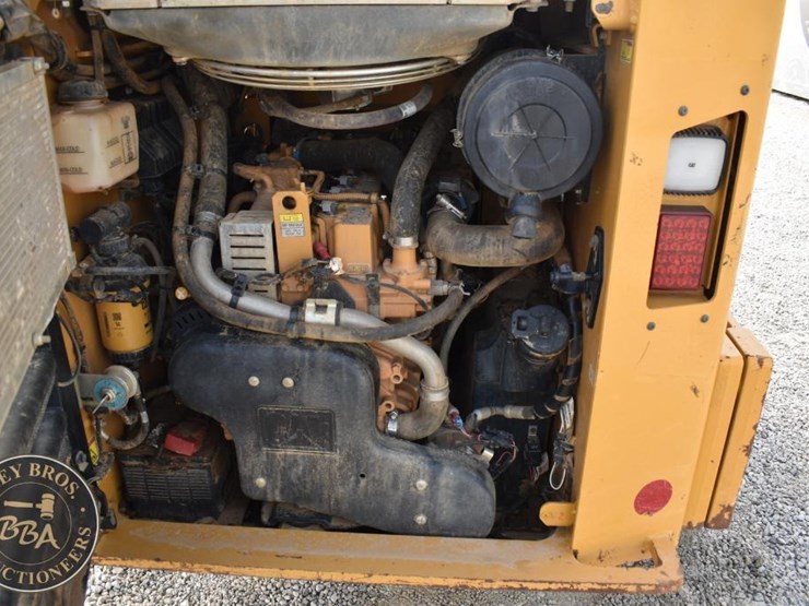 2023-caterpillar-289d3-image-34