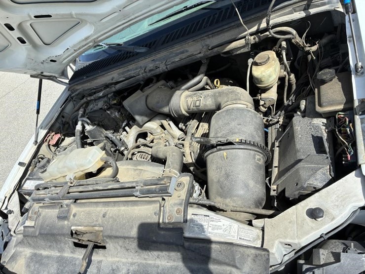 2002-ford-f450-image-6