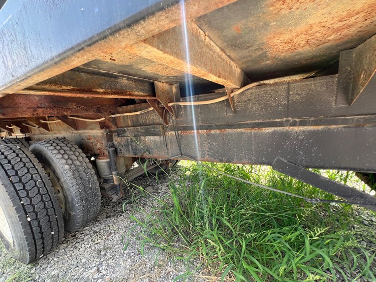 1996-international-a-image-50