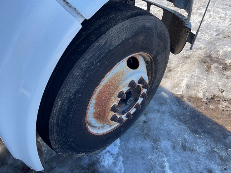 #1455-•-1998-international-box-truck-**-non-runner**-(has-mn-title)-image-10