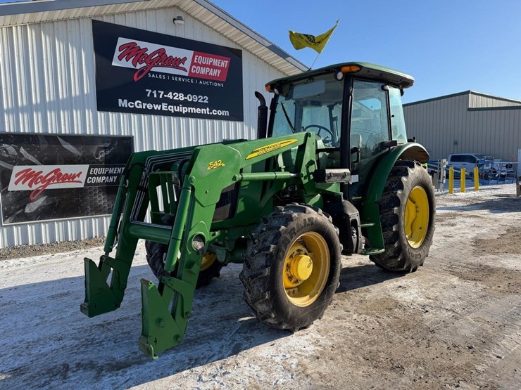 2016-john-deere-5100e-image-2