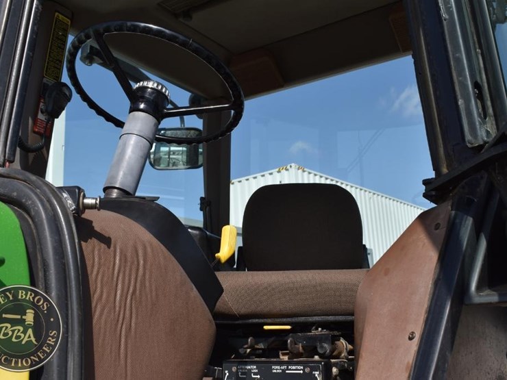 1984-john-deere-4050-image-37