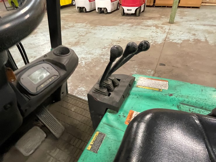 #166-•-2014-mitsubishi-electric-forklift-image-25