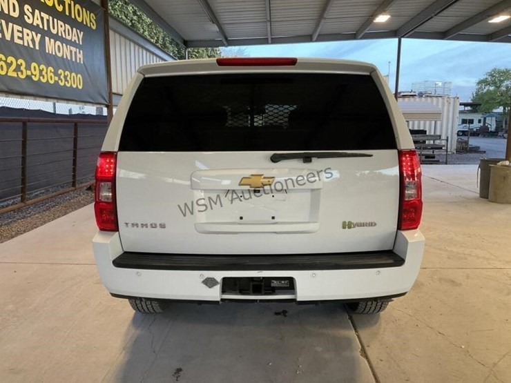 2013-chevrolet-tahoe-image-6