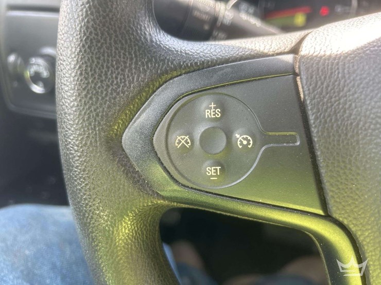 2016-chevrolet-silverado-1500-image-27