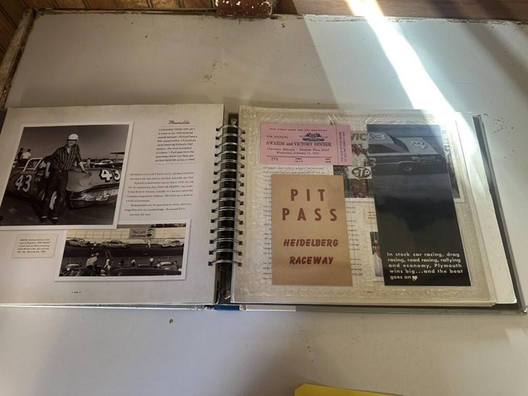 vintage-nascar-sports-memorabilia-image-6