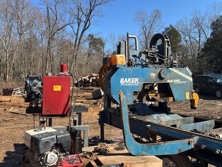 #126-•-2018-baker-3665d-hydraulic-portable-bandmill-image-4