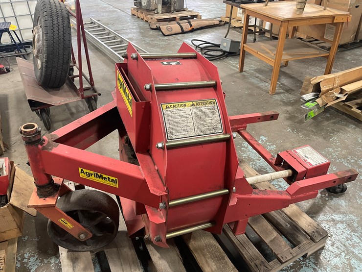 #7664-•-agrimetal-bw240-leaf-and-debris-blower-image-3