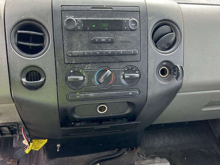 2005-ford-f1-image-17