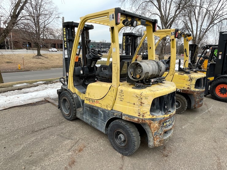 #4214-•-2008-hyster-fortis-60-lp-forklift-image-6