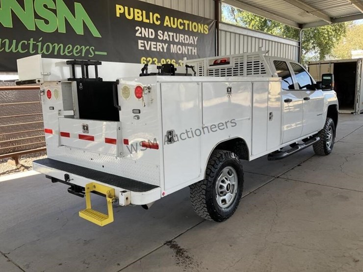 2019-chevrolet-silverado-2500hd-image-7