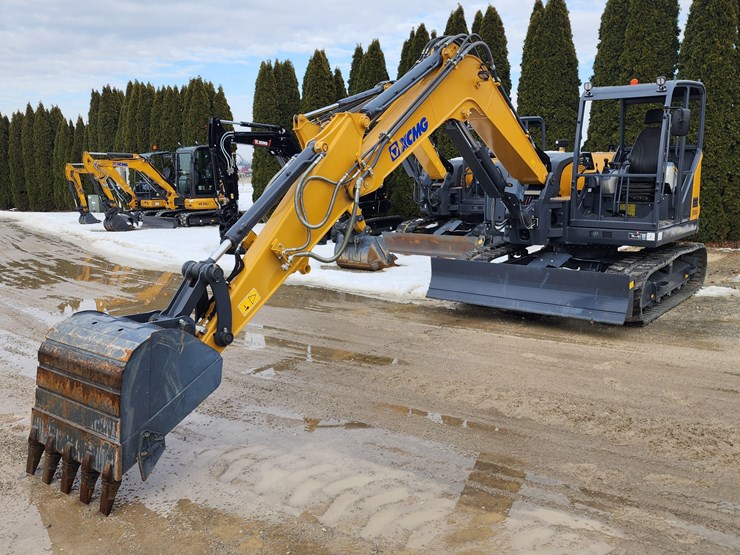 #113-•-2023-xcmg-xe-800-excavator-image-1