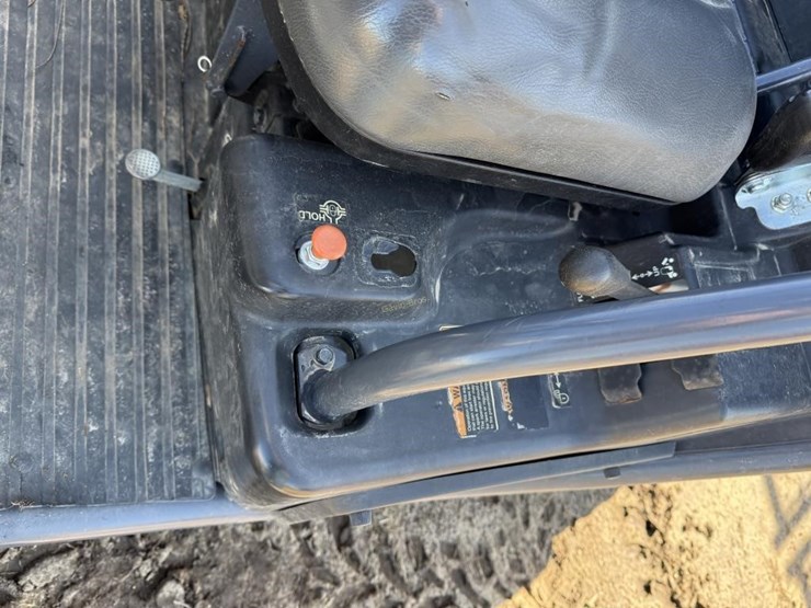 kubota-rtv-x900-image-11