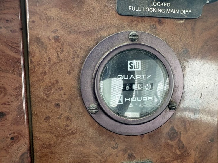 2007-peterbilt-335-image-20