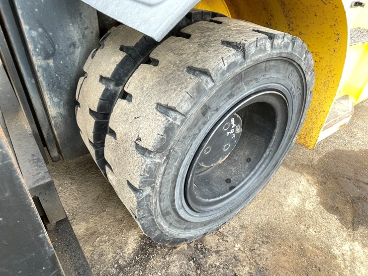 2016-hyundai-70d-9-image-13