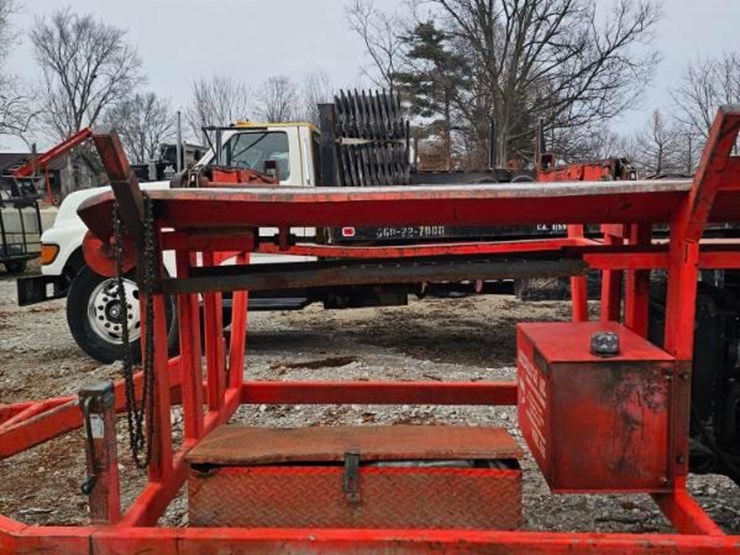 2013-blockbuster-18-20-image-21