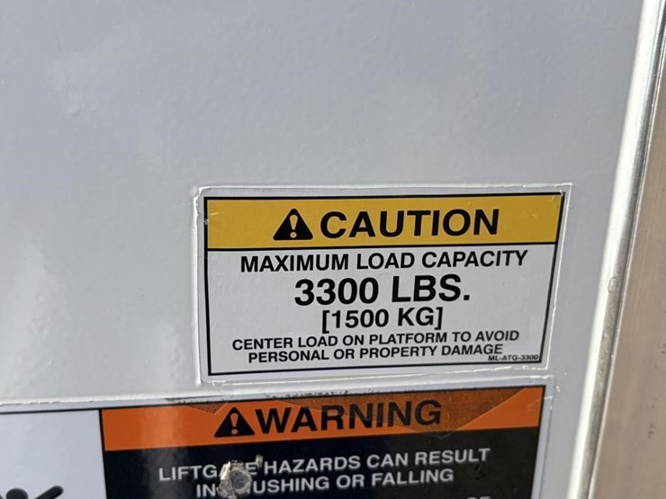 2024-isuzu-nrr-image-7