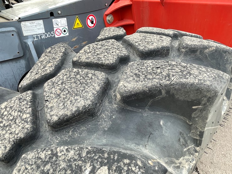 #129-•-2018-skyjack-sj843-telehandler-image-14