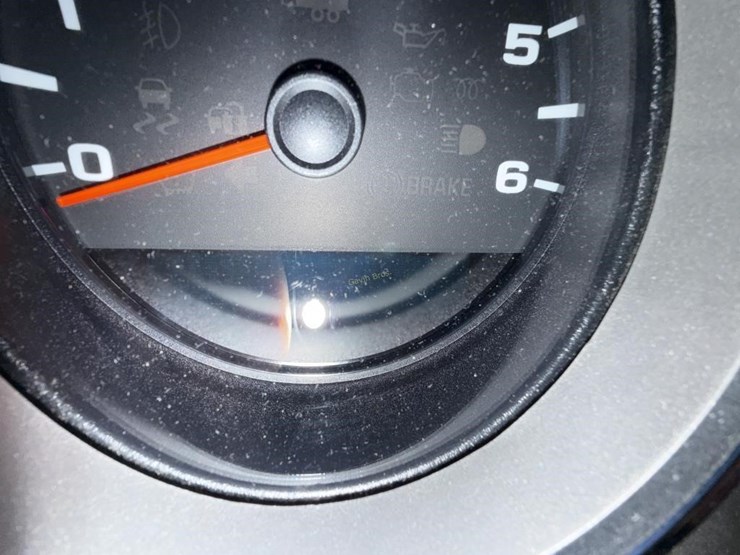 2013-chevrolet-silverado-1500-lt-image-10