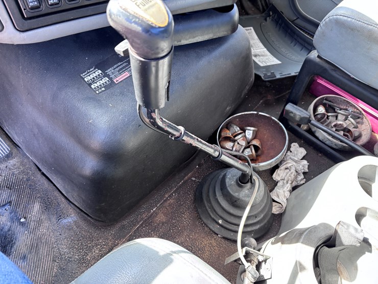 2007-international-8600-image-9