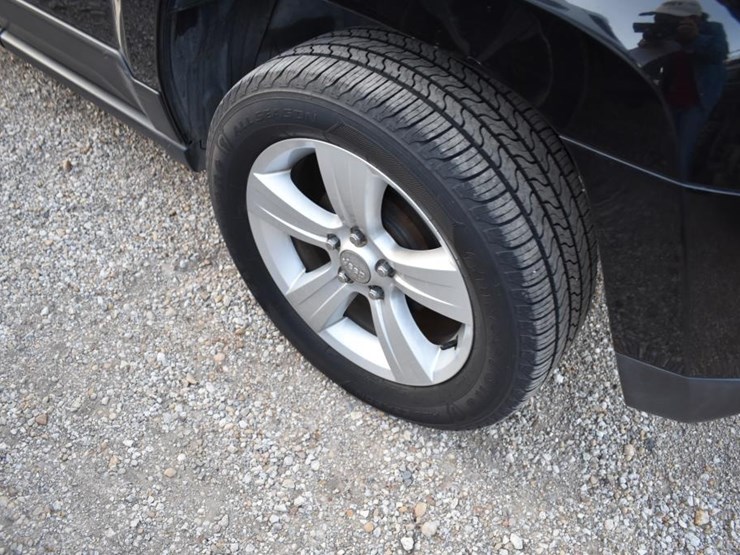 2016-jeep-patriot-image-8