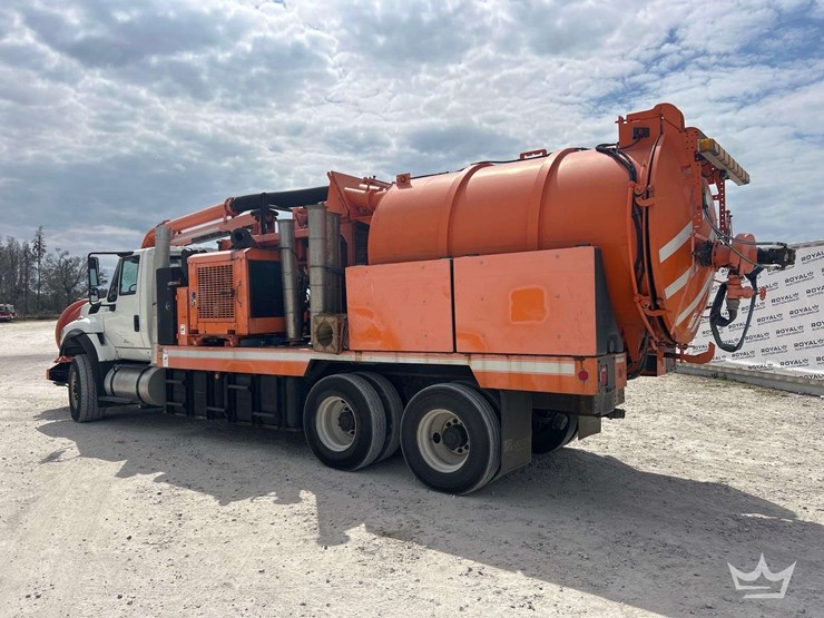 2016-international-workstar-7400-image-4