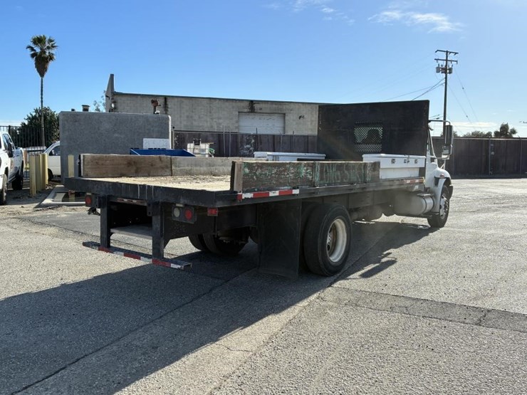 2012-international-durastar-4300-image-3